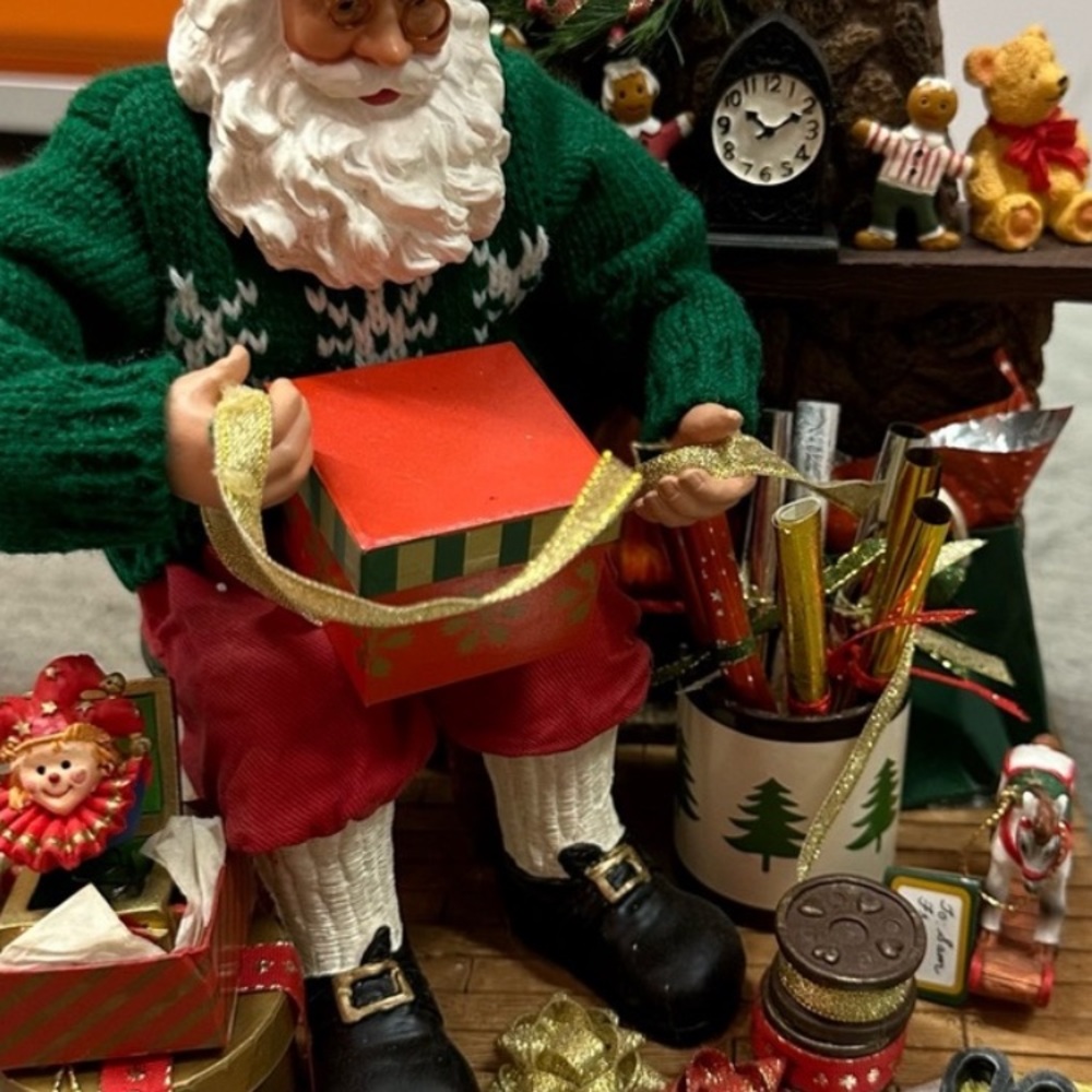 Kirkland santa